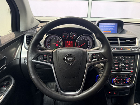 Opel Mokka 1.8 MT (140 л.с.) 2013