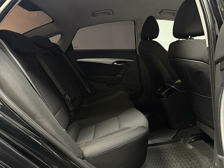 Hyundai i40 1.6 GDI MT (135 л.с.) 2014