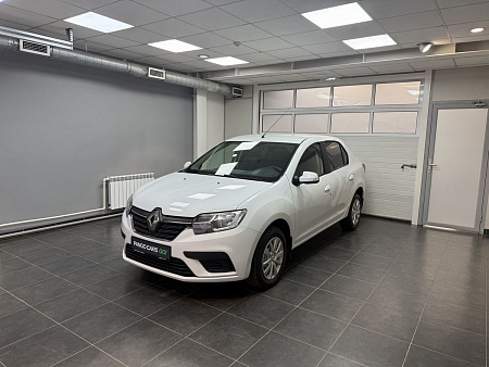 Renault Logan 1.6 MT (82 л.с.) 2022