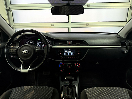 KIA Rio X-Line 1.6 AT (123 л.с.) 2018