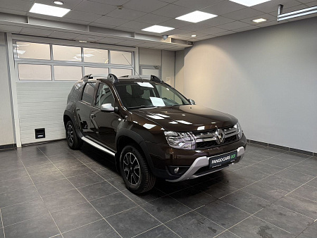Renault Duster 2.0 4WD MT (143 л.с.) 2018