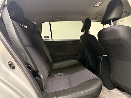 Toyota Corolla Fielder 1.5hyb CVT (74 л.с.) 2019