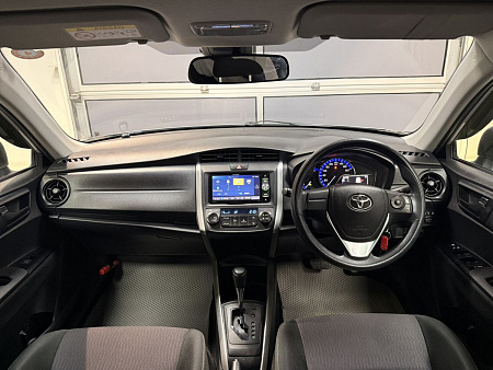 Toyota Corolla Fielder 1.5hyb CVT (74 л.с.) 2019