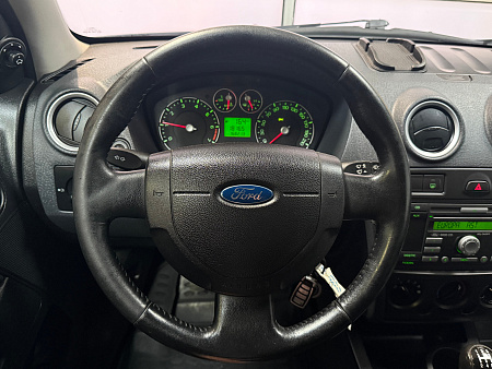 Ford Fusion 1.6 MT (101 л.с.) 2008