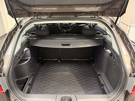ВАЗ (LADA) Vesta 1.6 MT (106 л.с.) 2021