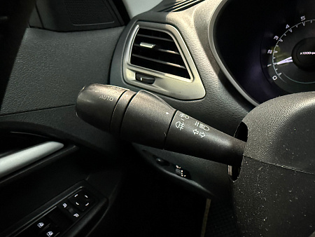 ВАЗ (LADA) Vesta 1.6 MT (106 л.с.) 2016