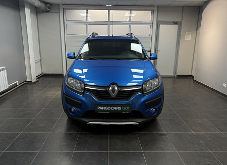 Renault Sandero Stepway 1.6 MT (82 л.с.) 2018