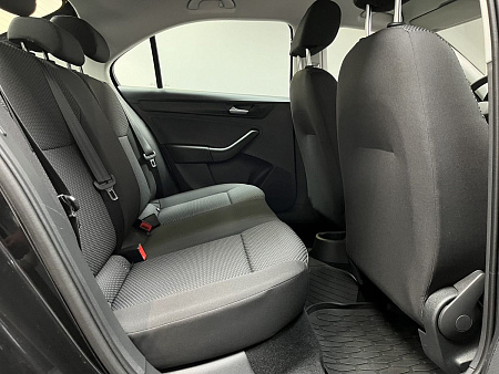 Volkswagen Polo 1.6 MPI MT (110 л.с.) 2020