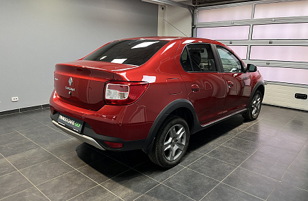 Renault Logan Stepway 1.6 MT (82 л.с.) 2019