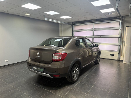 Renault Logan Stepway 1.6 CVT (113 л.с.) 2021