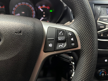 ВАЗ (LADA) Vesta 1.6 MT (106 л.с.) 2018