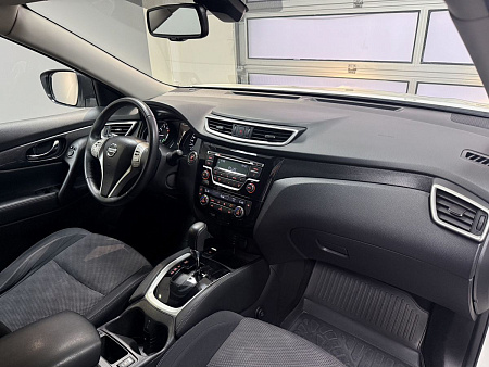 Nissan X-Trail 2.0 CVT (144 л.с.) 2018