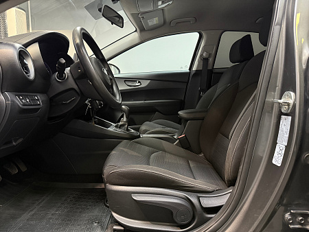 KIA Cerato 1.6 MT (128 л.с.) 2019