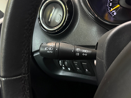 Renault Kaptur 2.0 4WD MT (143 л.с.) 2016