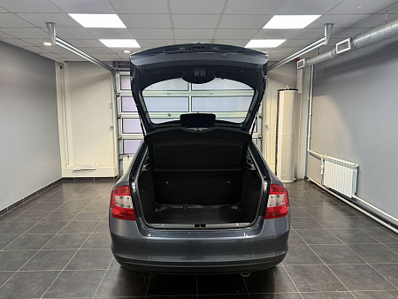 Skoda Rapid 1.6 MPI MT (90 л.с.) 2017