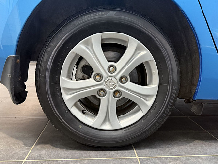 Mazda 3 1.6 AT (105 л.с.) 2010