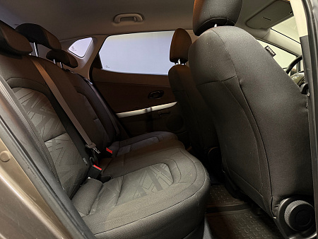 KIA Ceed 1.6 MT (129 л.с.) 2013