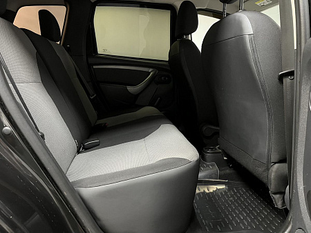 Renault Duster 2.0 4WD MT (143 л.с.) 2015