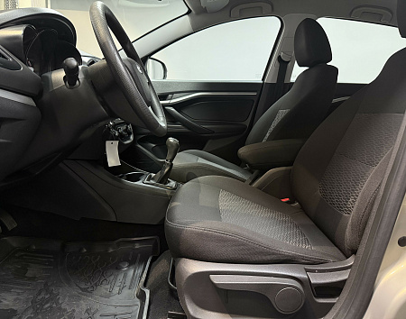 ВАЗ (LADA) Vesta 1.6 MT (106 л.с.) 2018