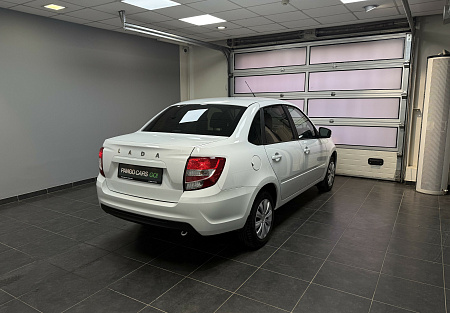 ВАЗ (LADA) Granta 1.6 MT (90 л.с.) 2023