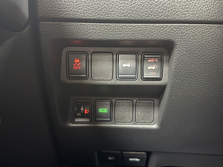 Nissan X-Trail 2.0 CVT (144 л.с.) 2018