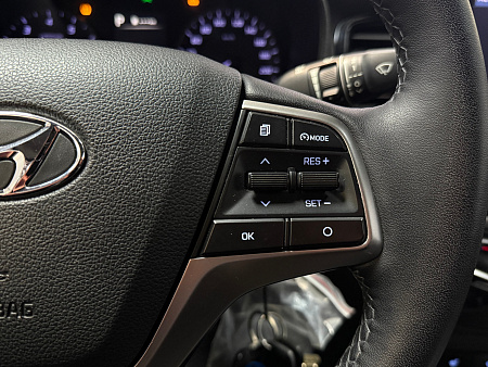 Hyundai Solaris 1.6 AT (123 л.с.) 2021