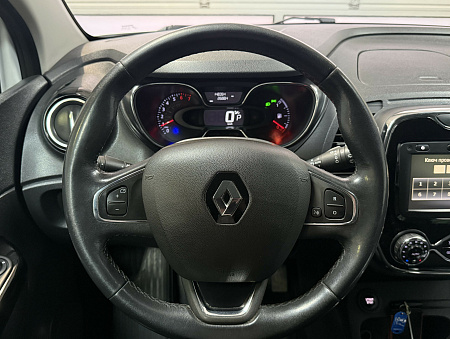 Renault Kaptur 2.0 4WD AT (143 л.с.) 2017