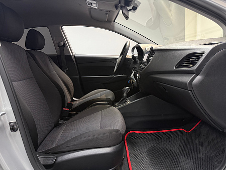 Hyundai Solaris 1.6 AT (123 л.с.) 2021