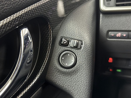 Nissan X-Trail 2.0 CVT (144 л.с.) 2018
