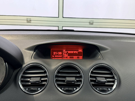 Peugeot 408 1.6 MT (115 л.с.) 2016