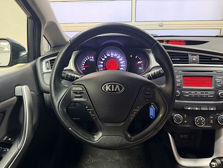 Kia Ceed 1.6 AT (128 л.с.) 2018