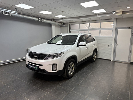 Kia Sorento 2.4 4WD AT (175 л.с.) 2019