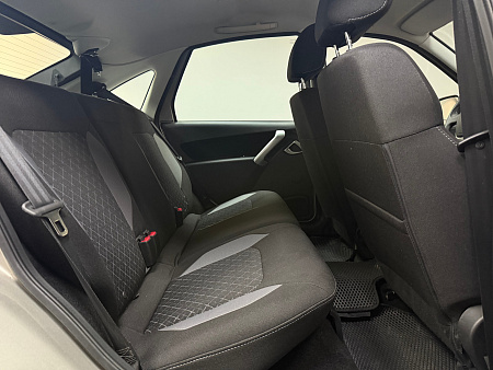 ВАЗ (LADA) Granta 1.6 MT (106 л.с.) 2021