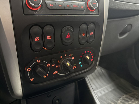 Nissan Almera 1.6 MT (102 л.с.) 2014