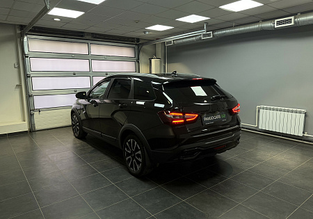 ВАЗ (LADA) Vesta Cross 1.8 CVT (122 л.с.) 2025