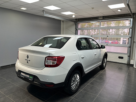 Renault Logan Stepway 1.6 CVT (113 л.с.) 2020