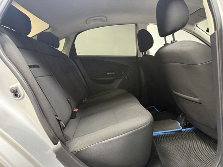 Nissan Almera 1.6 MT (102 л.с.) 2014