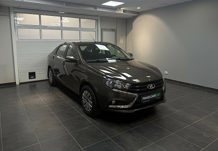 ВАЗ (LADA) Vesta 1.6 MT (106 л.с.) 2016