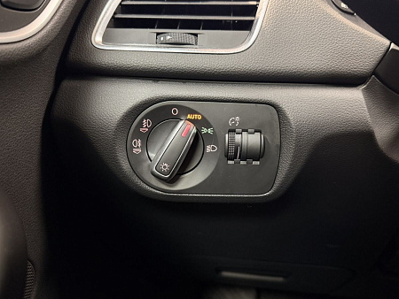 Audi Q3 2.0 TFSI quattro S tronic (170 л.с.) 2012