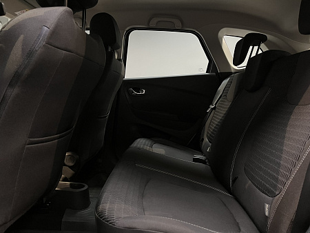Renault Kaptur 1.6 MT (114 л.с.) 2019