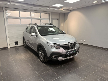 Renault Sandero Stepway 1.6 AT (102 л.с.) 2021