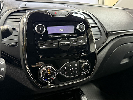 Renault Kaptur 1.6 MT (114 л.с.) 2021
