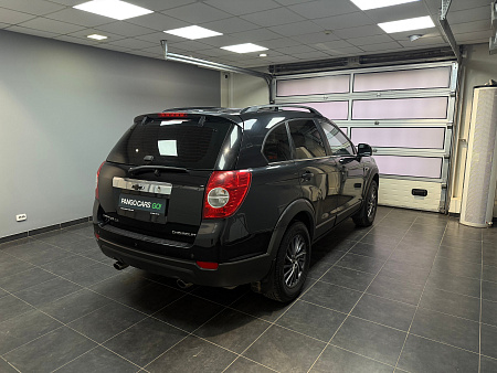 Chevrolet Captiva 2.4 4WD MT (167 л.с.) 2012
