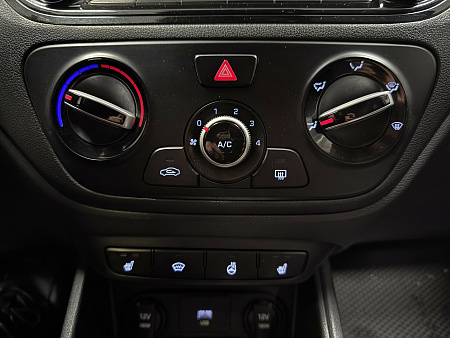 Hyundai Solaris 1.6 AT (123 л.с.) 2021