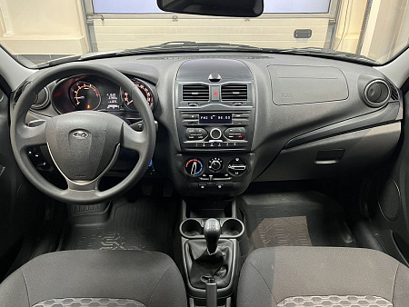 ВАЗ (LADA) Granta 1.6 MT (90 л.с.) 2025