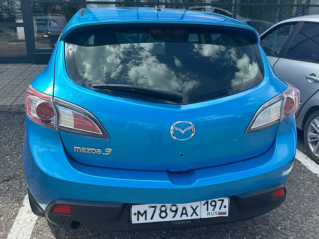 Mazda 3 1.6 AT (105 л.с.) 2010