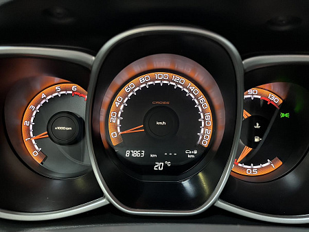 ВАЗ (LADA) Vesta Cross 1.8 MT (122 л.с.) 2019