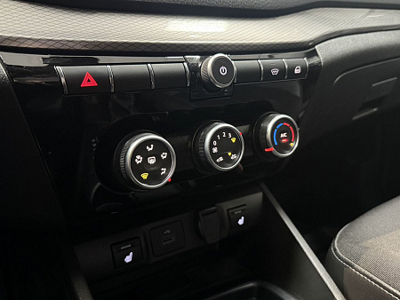 ВАЗ (LADA) Vesta 1.8 CVT (122 л.с.) 2024