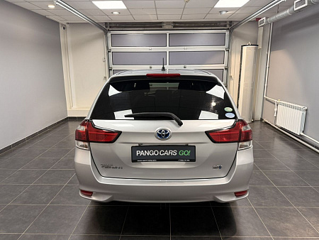 Toyota Corolla Fielder 1.5hyb CVT (74 л.с.) 2019