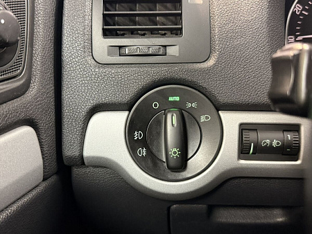 Skoda Octavia 1.6 MPI MT (102 л.с.) 2012